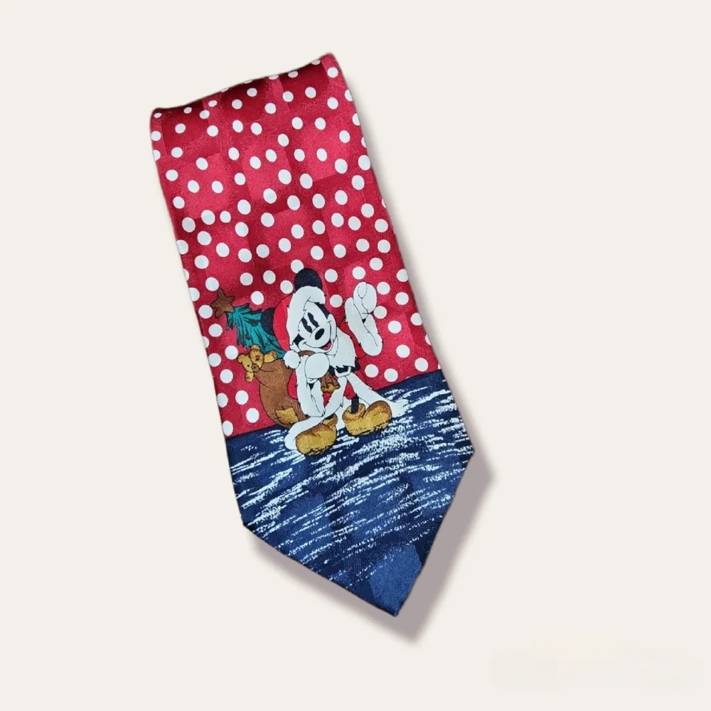 Atlas Design Mickey & Co Disney Holiday Tie